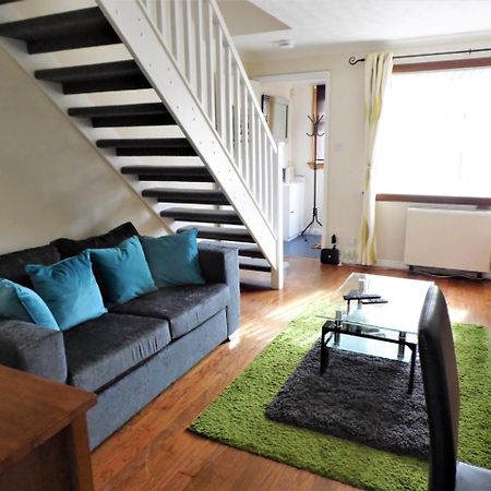 エディンバラThe Upper Craigour Royal Infirmary Houseアパートメント エクステリア 写真