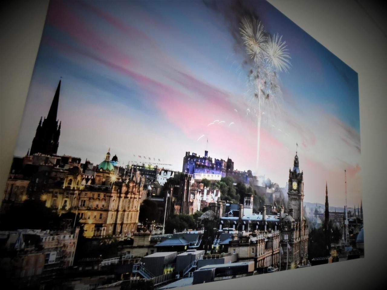 エディンバラThe Upper Craigour Royal Infirmary Houseアパートメント エクステリア 写真