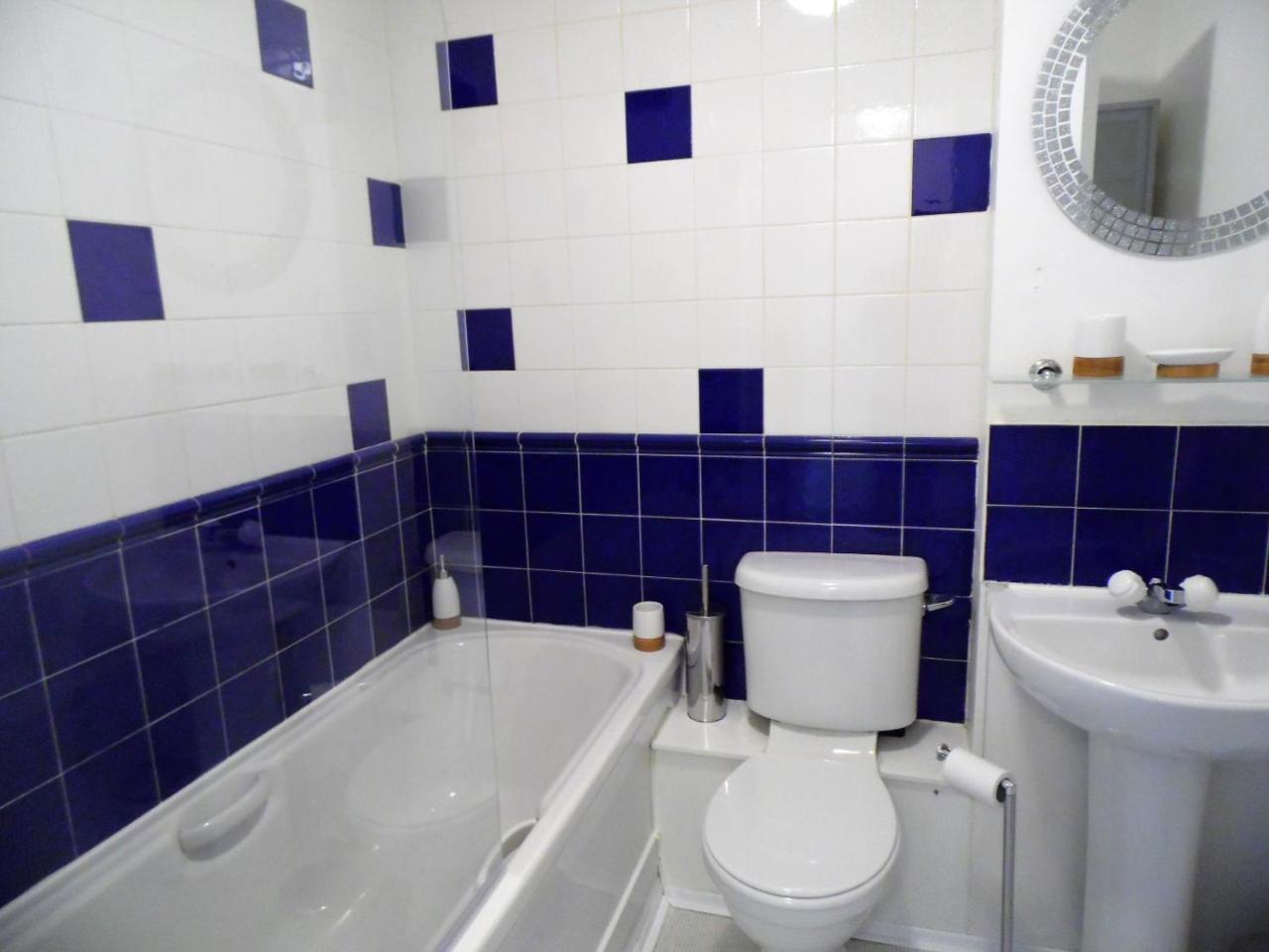 エディンバラThe Upper Craigour Royal Infirmary Houseアパートメント エクステリア 写真