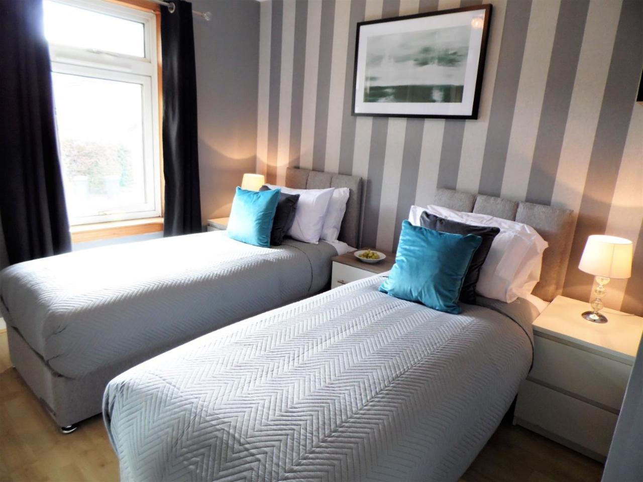 エディンバラThe Upper Craigour Royal Infirmary Houseアパートメント エクステリア 写真